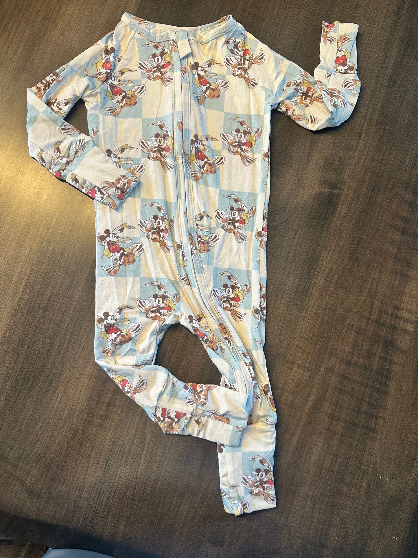 Coy Mouse Bamboo Sleeper